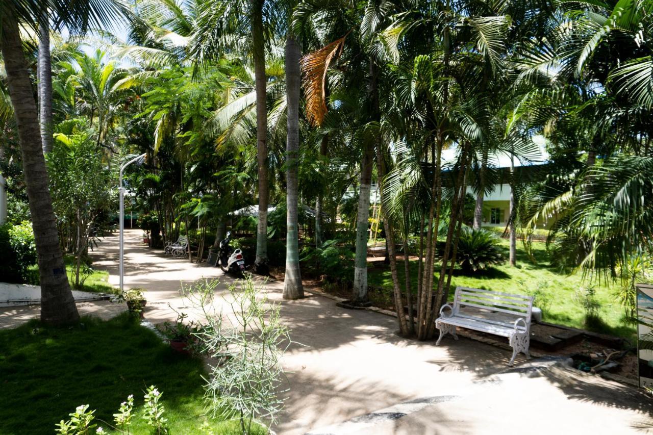 Rk Resorts Karaikal Exterior foto